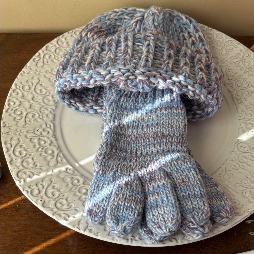 GAP Kids Knit Hat and Glove Set - Blue and Purple Size S/M